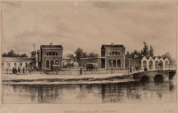 Afbeelding uit: 1848. De eerste stationsgebouwen. Rechts de brug over de Singelgracht naar het Weesperplein.
Bron afbeelding: SAA, bestand 010097004816.