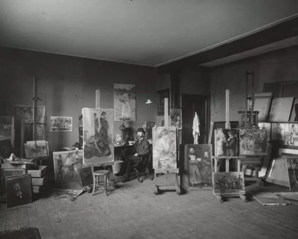 Afbeelding uit: 1903. De kunstenaar Isaac Israëls in zijn atelier in het Witsenhuis.