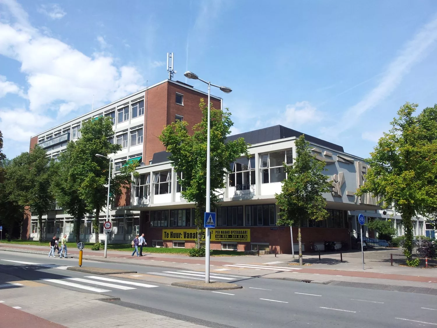 Krelis Louwenstraat 1 - Amsterdam op de kaart