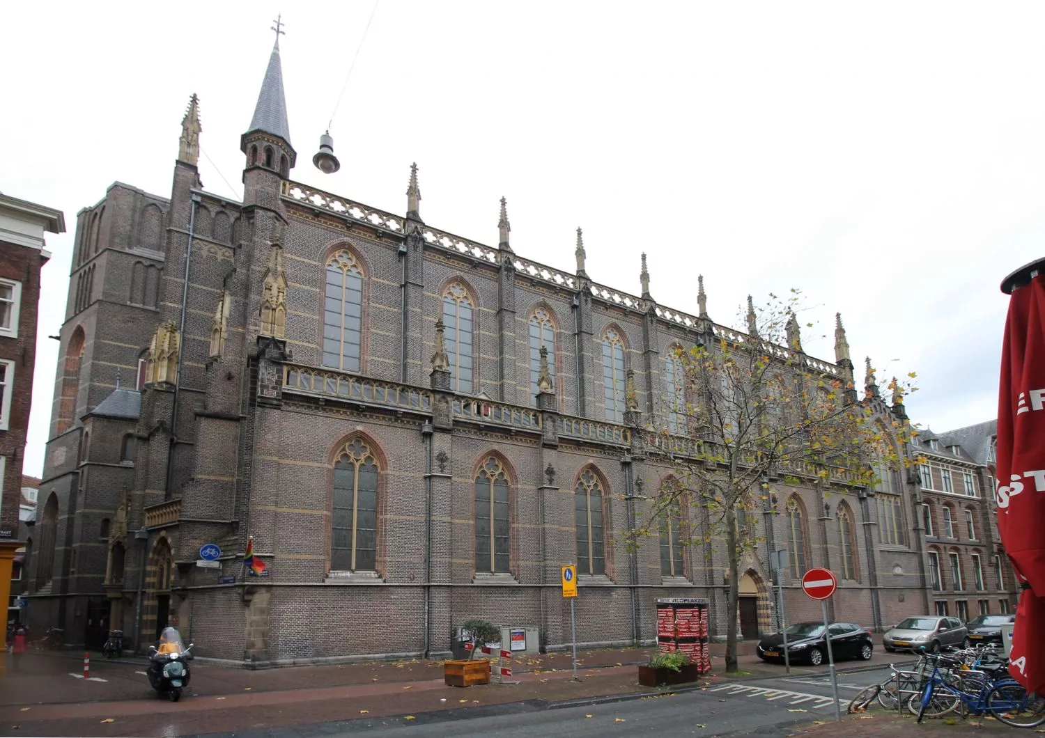 Dominicuskerk, Spuistraat 14 Amsterdam op de kaart