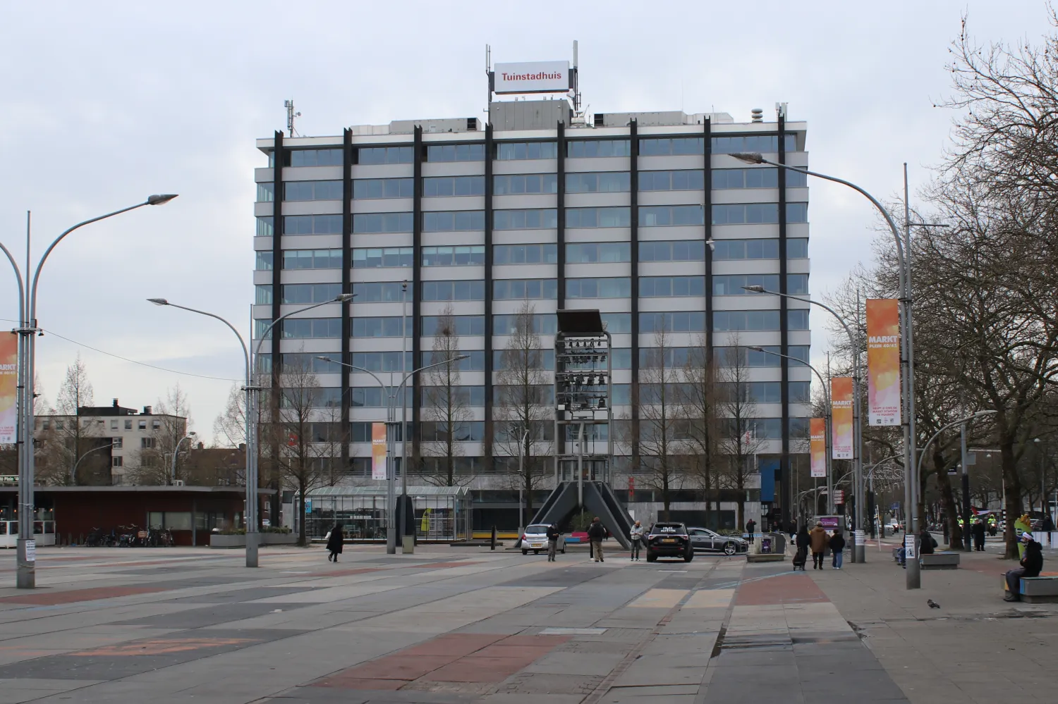 Tuinstadhuis, Plein '40-'45 1 - Amsterdam op de kaart