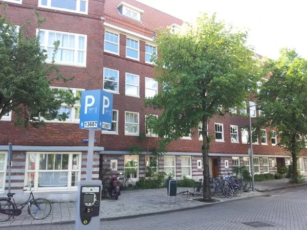 Afbeelding uit: juli 2011. Joubertstraat.