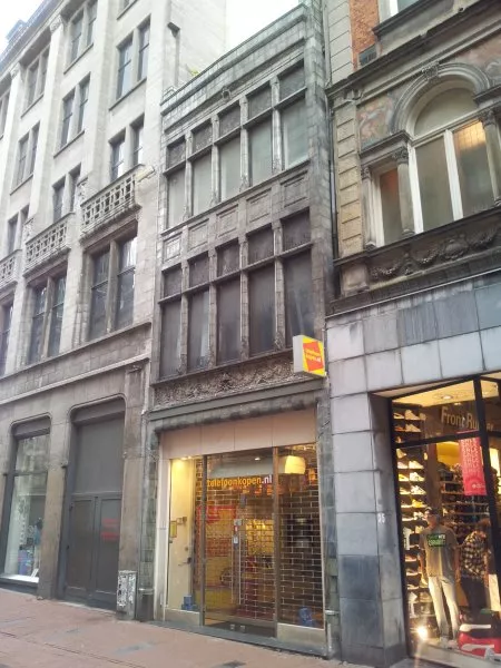 Afbeelding uit: juli 2011. Kalverstraat (1915).