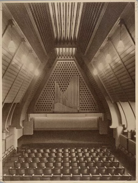 Afbeelding uit: 1928. De grote concertzaal.