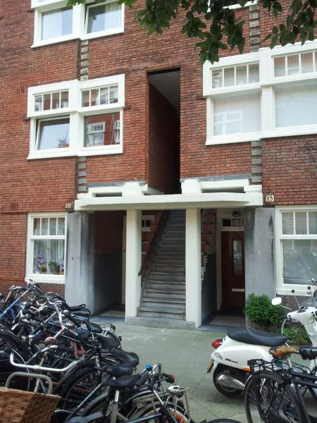 Afbeelding uit: augustus 2015. Biesboschstraat.