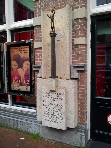 Afbeelding uit: november 2015. Het monument ‘Aan onze gevallen makkers’.