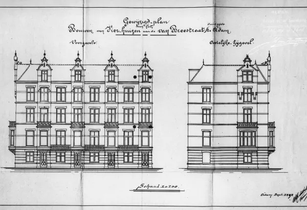 Afbeelding uit: september 1898. Gewijzigd plan. Op een eerdere tekening waren de huizen flink lager.
Bron afbeelding: SAA, bestand 5221BT913156.