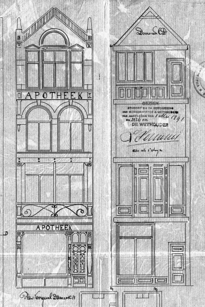 Afbeelding uit: 1891. Uitsnede van de bouwtekening. Links de voorgevel, rechts een doorsnede.
Bron afbeelding: SAA, bestand 5221BT904437.
