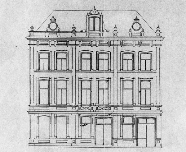 Afbeelding uit: circa 1870. Gevel Kerklaan, uitsnede van de bouwtekening.
Bron afbeelding: SAA, bestand 5221BT907484.