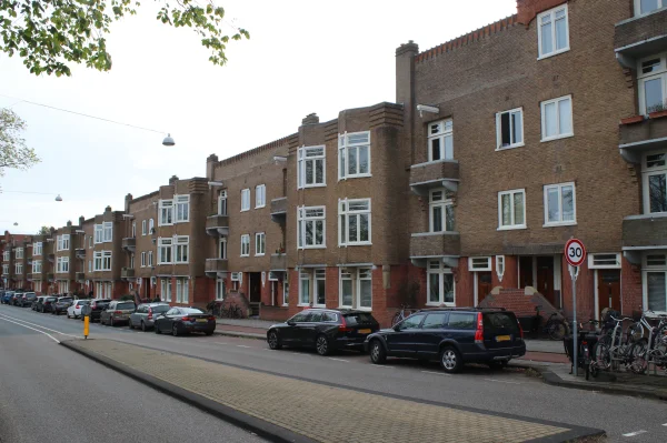 Afbeelding uit: oktober 2024. Amsteldijk.