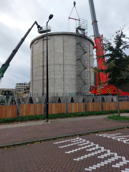 Afbeelding uit: oktober 2024. De meest westelijke tank.