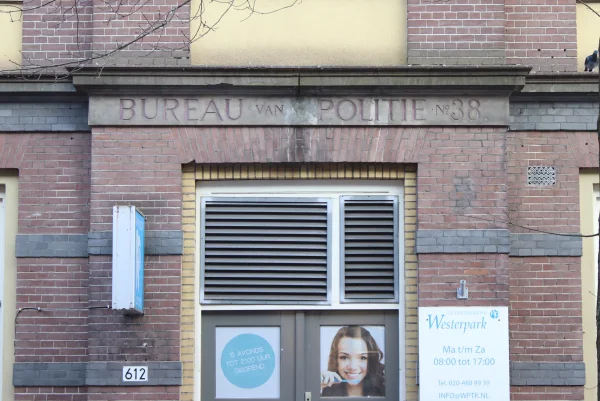 Afbeelding uit: februari 2025. "Bureau van Politie Nº 38."