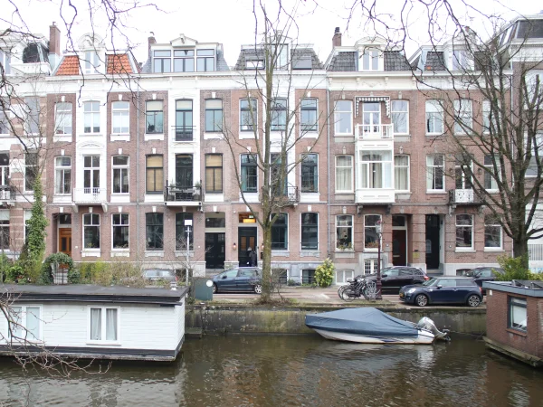 Afbeelding uit: februari 2025. 15 t/ 19 (v.r.n.l.)