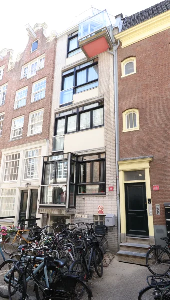 Afbeelding uit: juni 2025. Zanddwarsstraat.