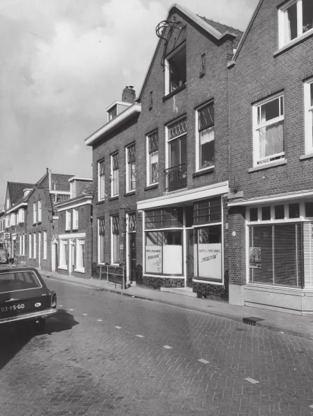 Afbeelding uit: april 1969. Bron afbeelding: SAA, bestand 10009A005307.