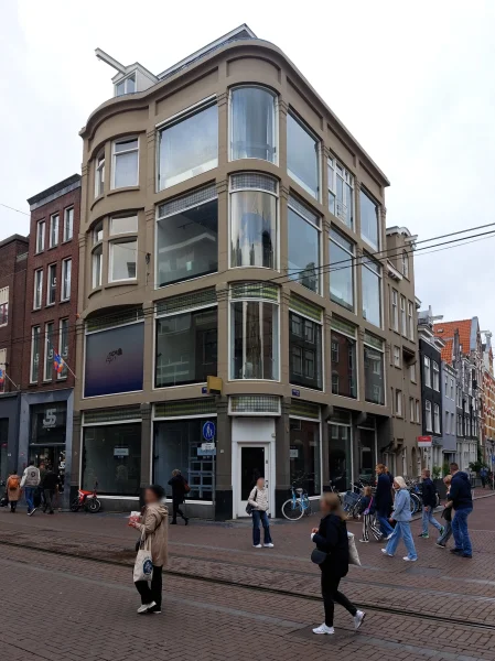 Afbeelding uit: mei 2025. Mei 2025: te huur.