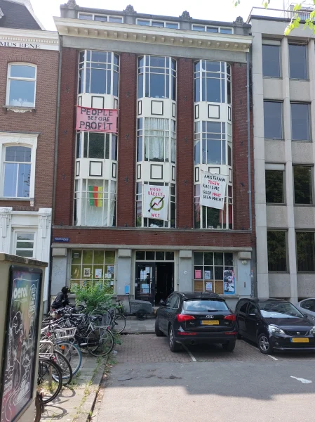 Afbeelding uit: juni 2025. Als kraakpand.
