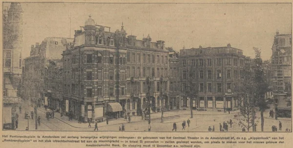 Afbeelding uit: augustus 1926. Krantenfoto van de 'kippenhoek' kort voor de afbraak ten behoeve van het bankgebouw.