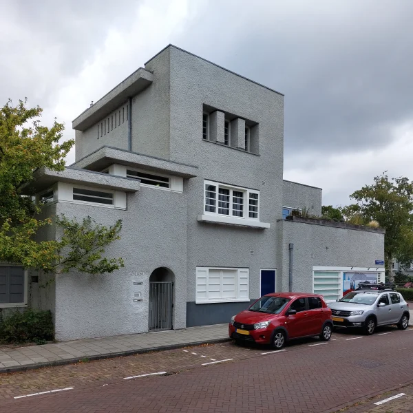 Afbeelding uit: september 2025. Landbouwstraat.