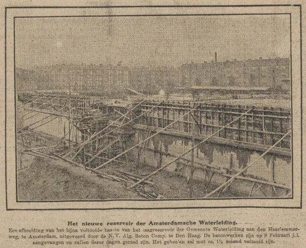 Afbeelding uit: juni 1923. Foto van de bouw in het Algemeen Handelsblad van 27 juni 1923.