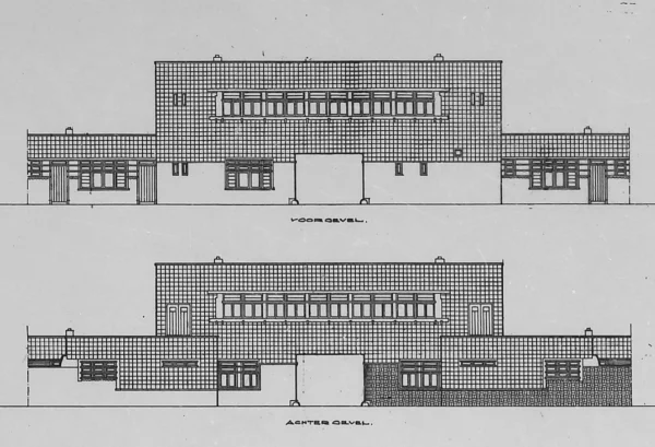 Afbeelding uit: 1925. Voor- en achtergevels. De voorgevel was aan de binnenkant van het dorp.