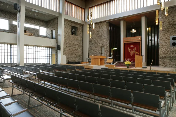 Afbeelding uit: februari 2007. De grote zaal.