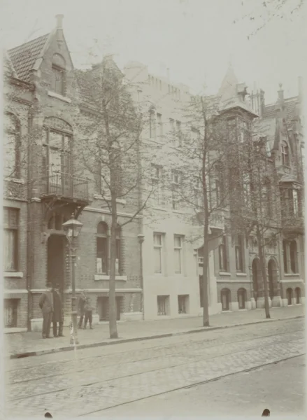 Afbeelding uit: circa 1903.