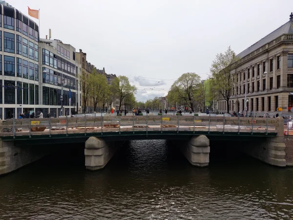 Afbeelding uit: maart 2026. De brug tijdens de renovatie van 2025-2027.