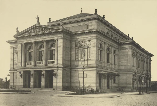 Afbeelding uit: 1886. Het Neue Gewandhaus te Leipzig, ontworpen door de architecten Gropius en Schmieden.