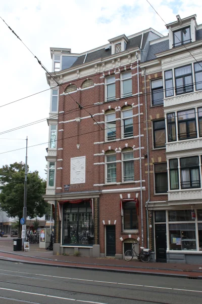 Afbeelding uit: augustus 2026. Gevel Korte Marnixstraat.