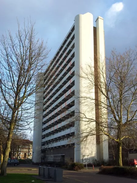 Afbeelding uit: januari 2012. Voorburgstraat, de zuidelijke flat.