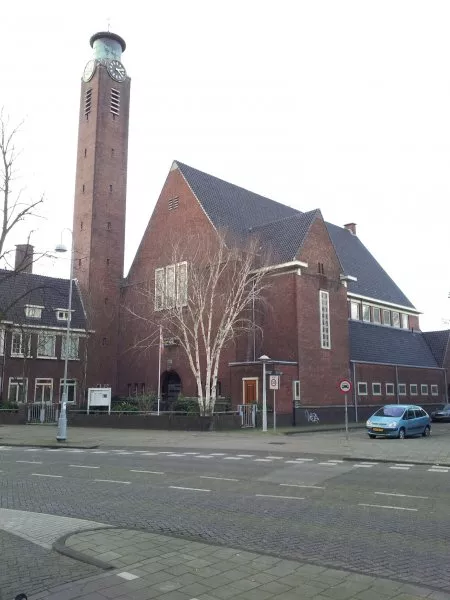 Afbeelding uit: januari 2012. Willem de Zwijgerkerk, Olympiaweg.