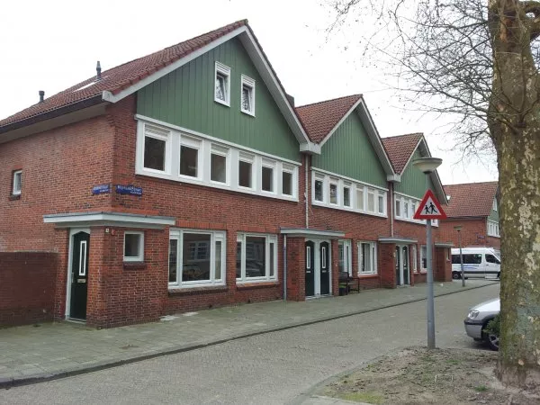 Afbeelding uit: maart 2012. Beijerlandstraat (Tuindorp Buiksloot).