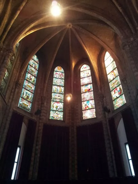 Afbeelding uit: november 2012. Een van de transepten.